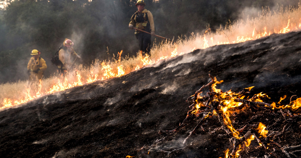 Large California Blaze Grows, Evacuations Ordered