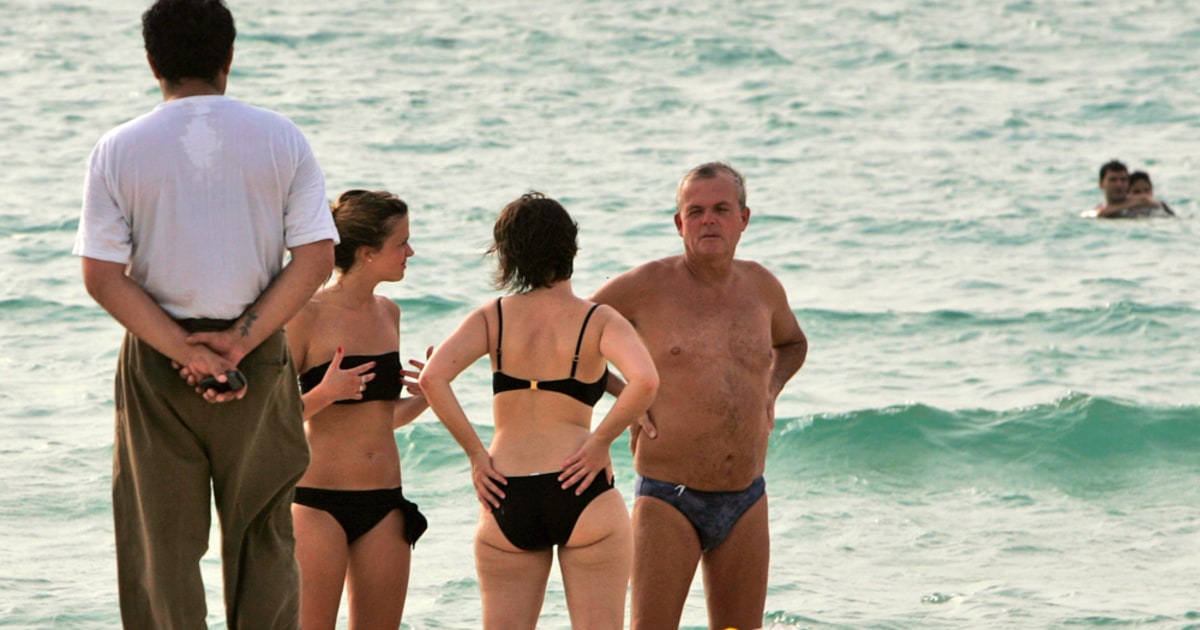 Dubai detains 79 for indecent beach behavior picture