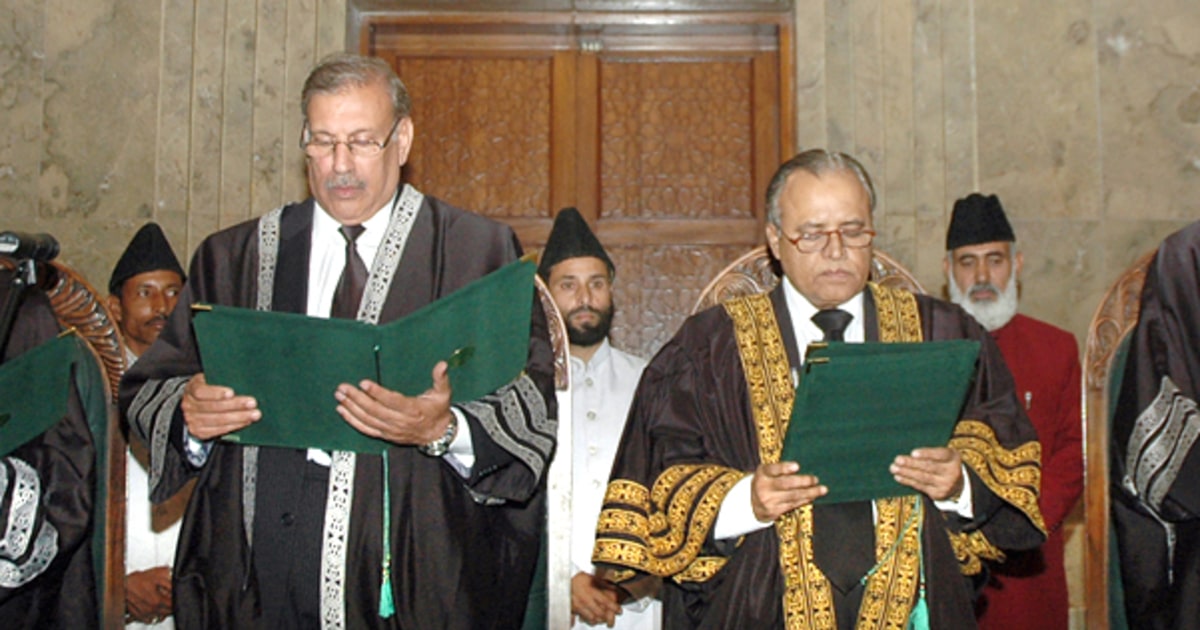 pakistan-restores-3-judges-ousted-by-musharraf