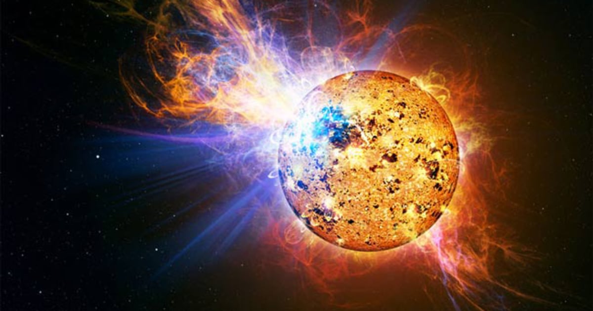 Star Small Rays How does small star let off a huge explosion?