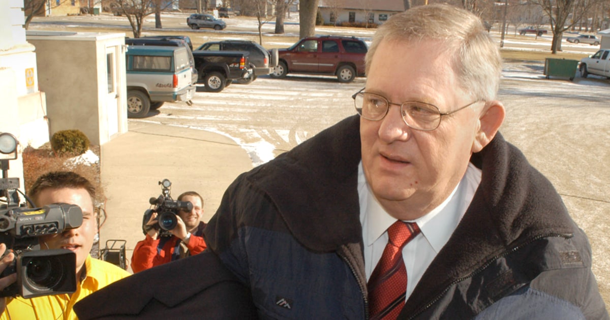 Janklow gets 100 days for deadly accident