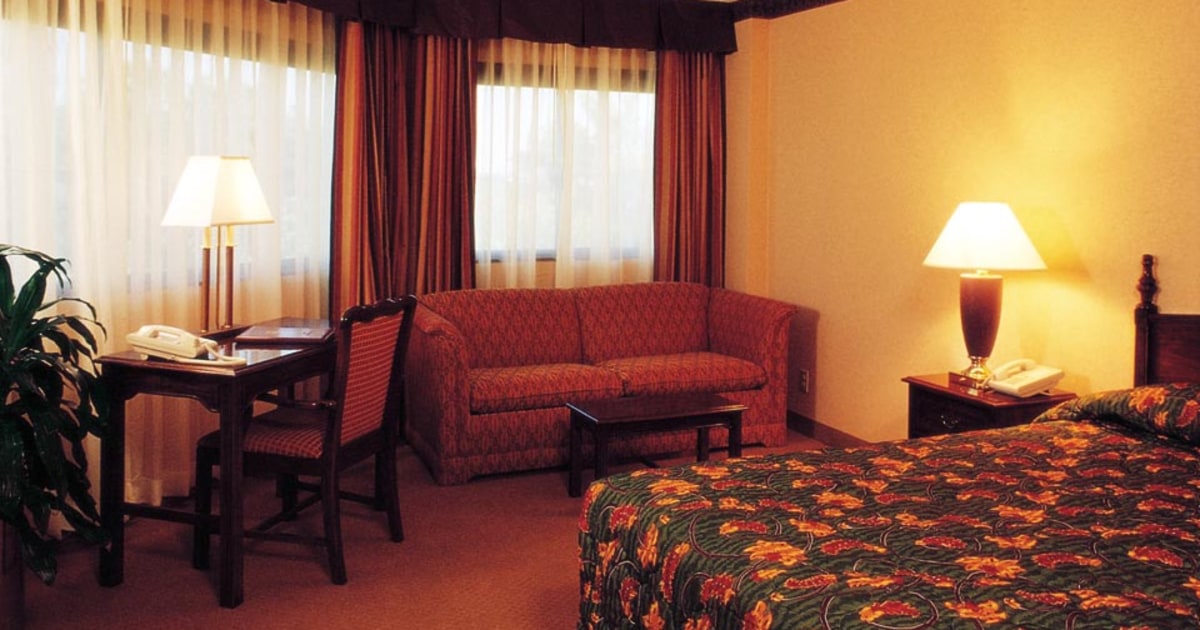 10 Best chain hotels for business travelers