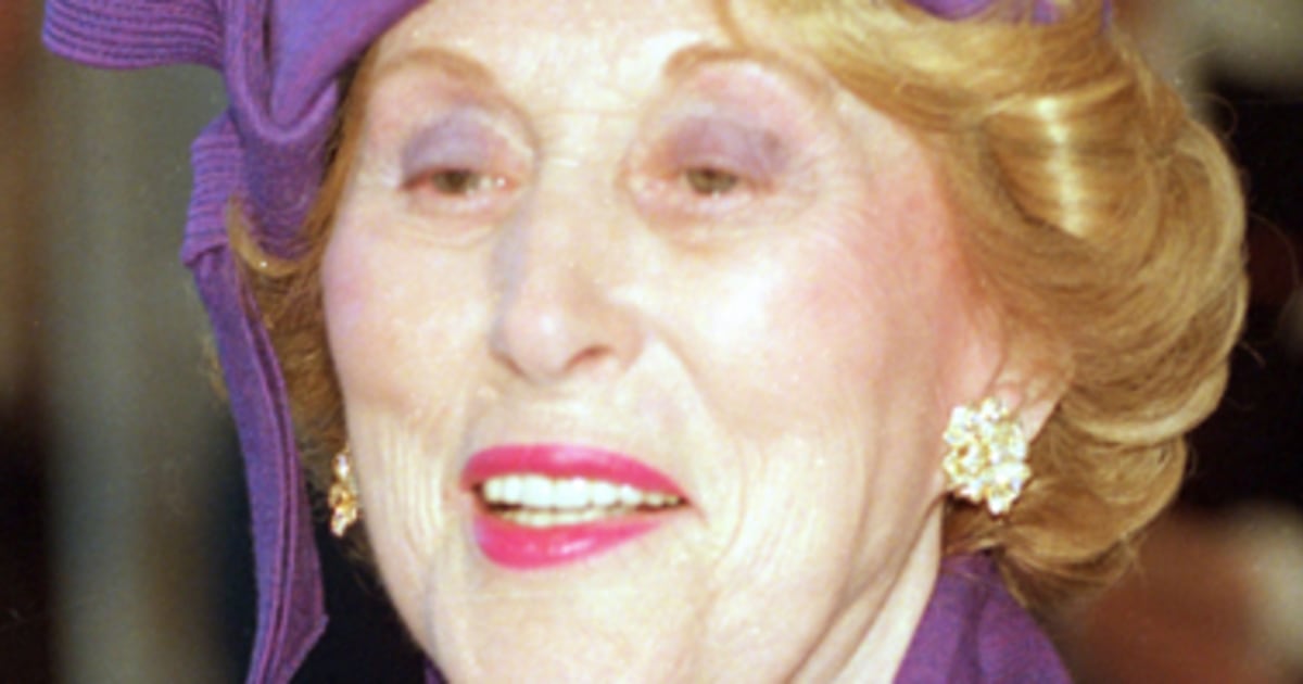 Estee Lauder dies at 97