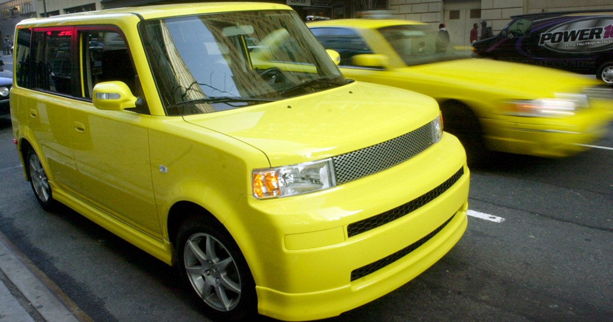051010_scionxb_hmed.jpg