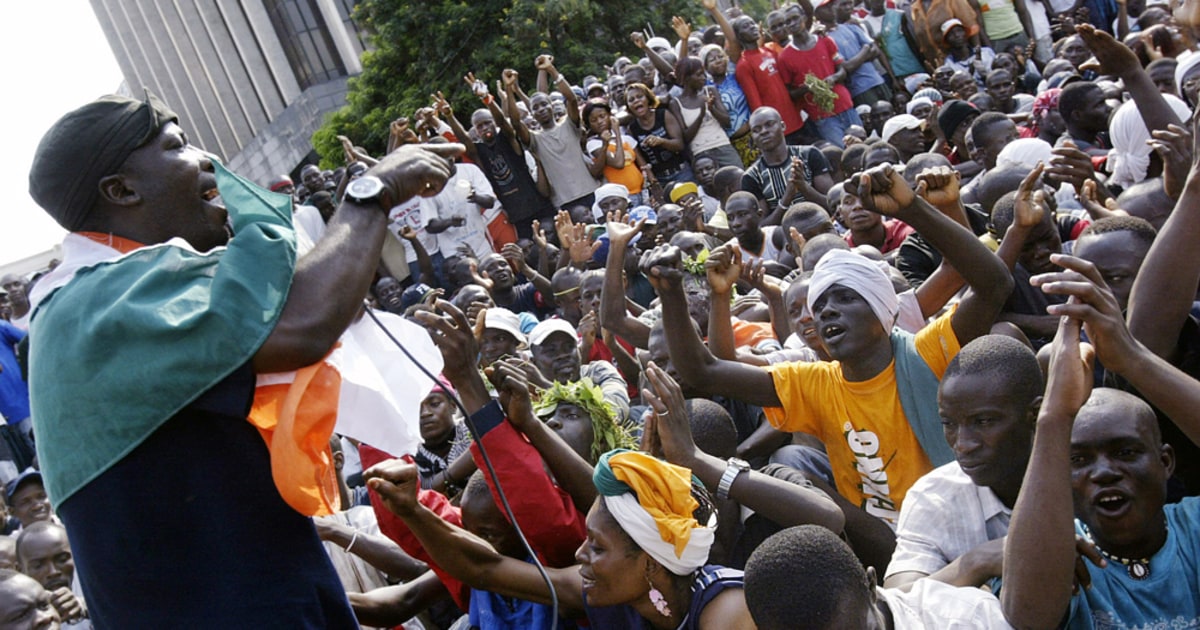 U.N. imposes sanctions on Ivory Coast leaders