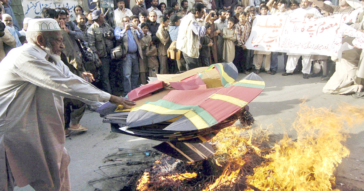 Kite flying a deadly sport in Pakistan