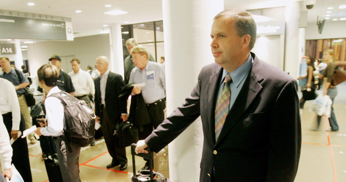 frequent-flier-programs-veer-off-course