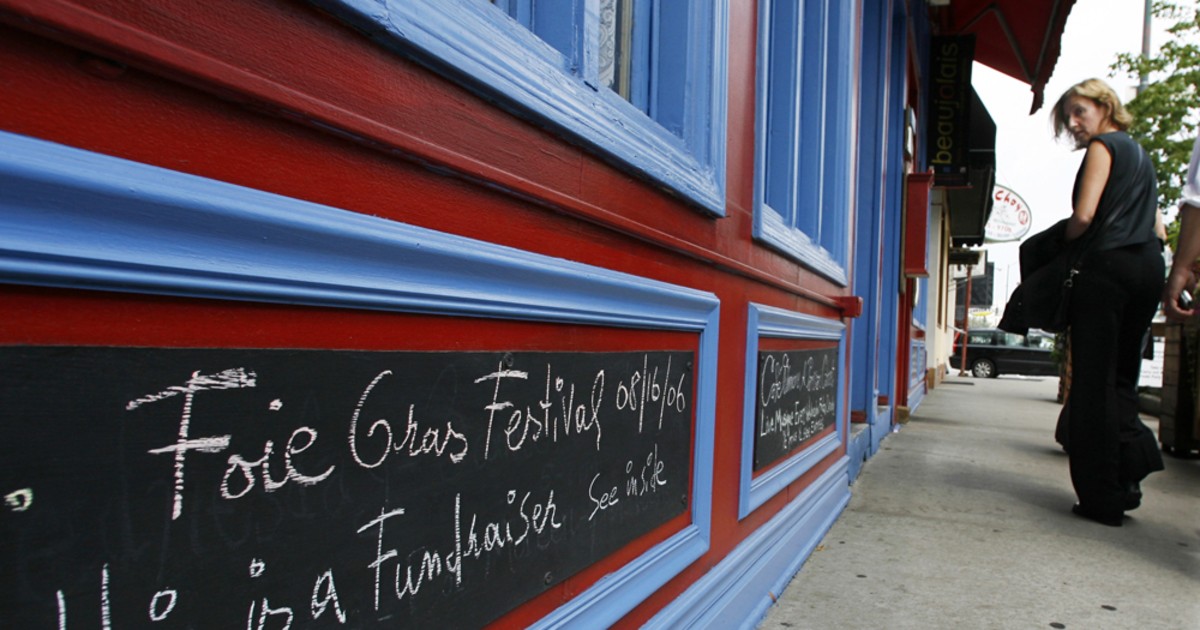 Chicago stuffs itself in advance of foie gras ban