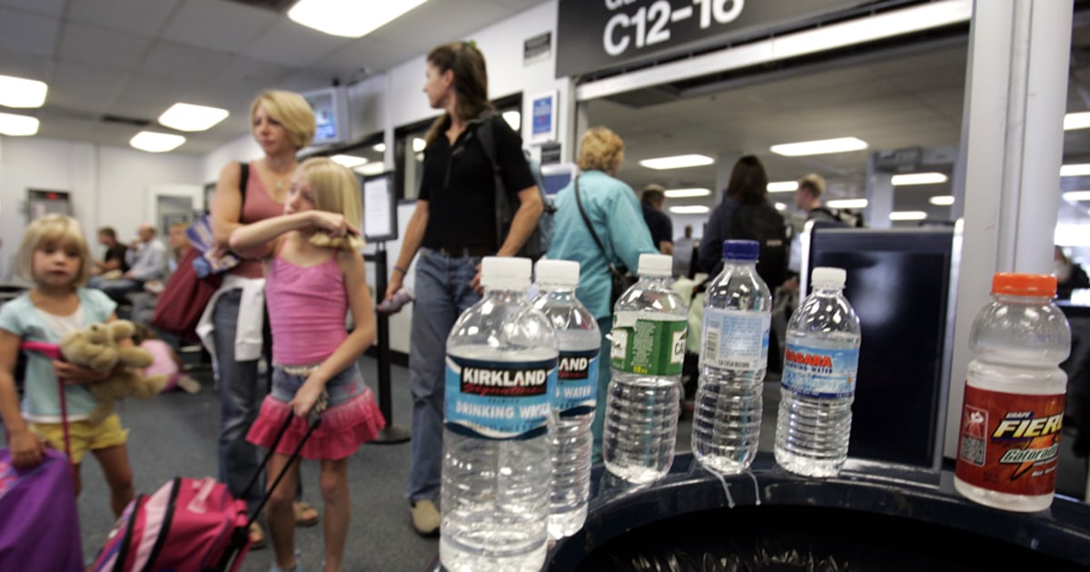 Why the TSA catches your water bottle, but guns and bombs get through - The  Washington Post