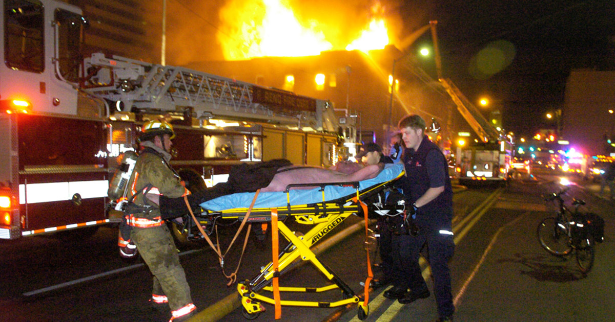6 die in Reno fire, woman charged with murder