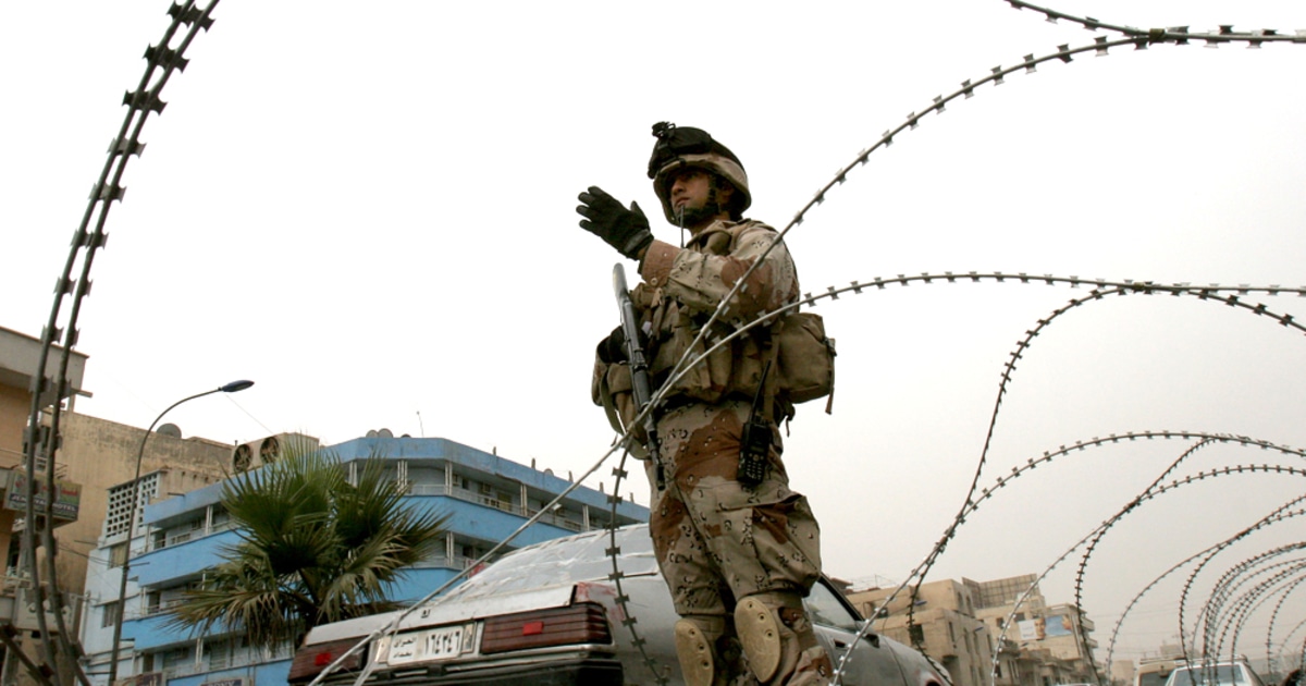 Security sweep slowly begins in tense Baghdad