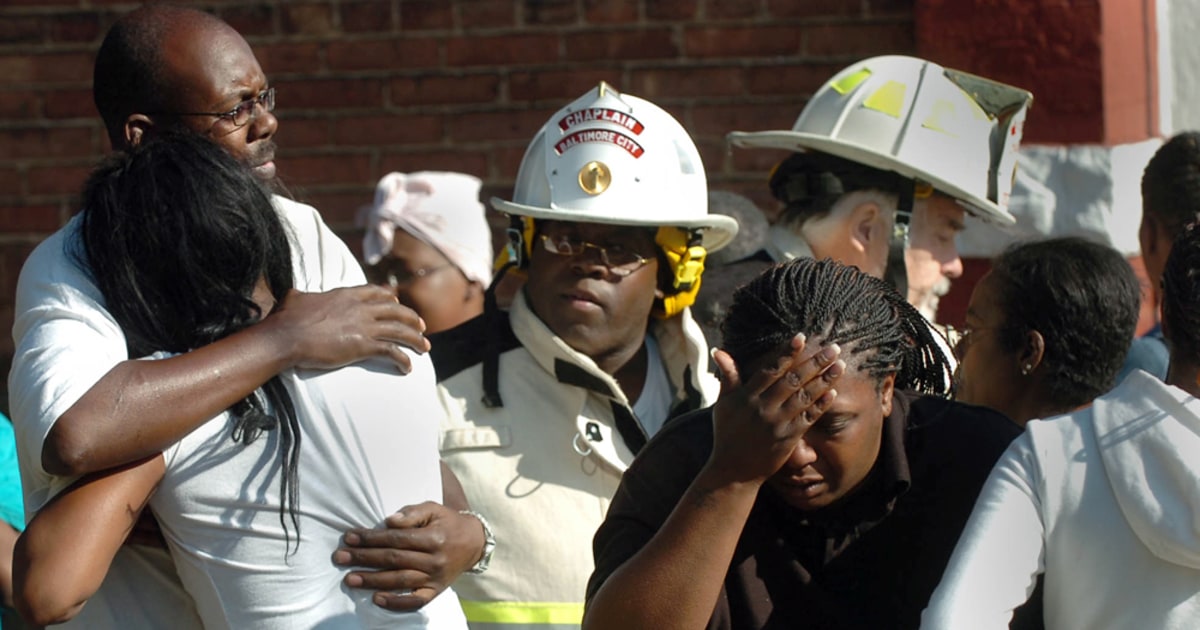 6 dead, in Baltimore house fire