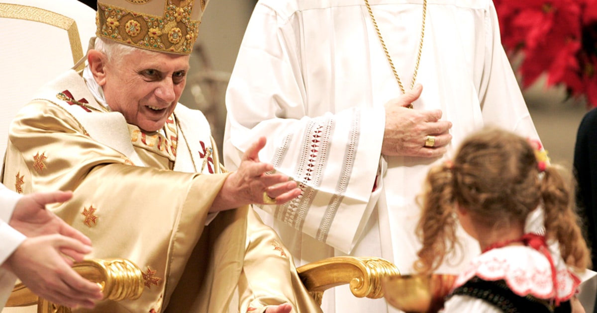 In Midnight Mass, pope urges global goodwill