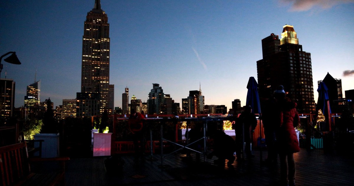 Toast to 2014 Timelapse