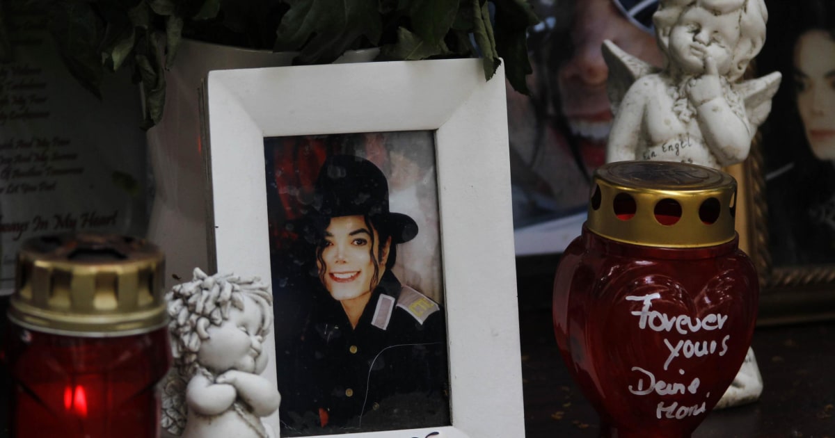 French Judge Orders 1-Euro Payment for Sad Michael Jackson Fans