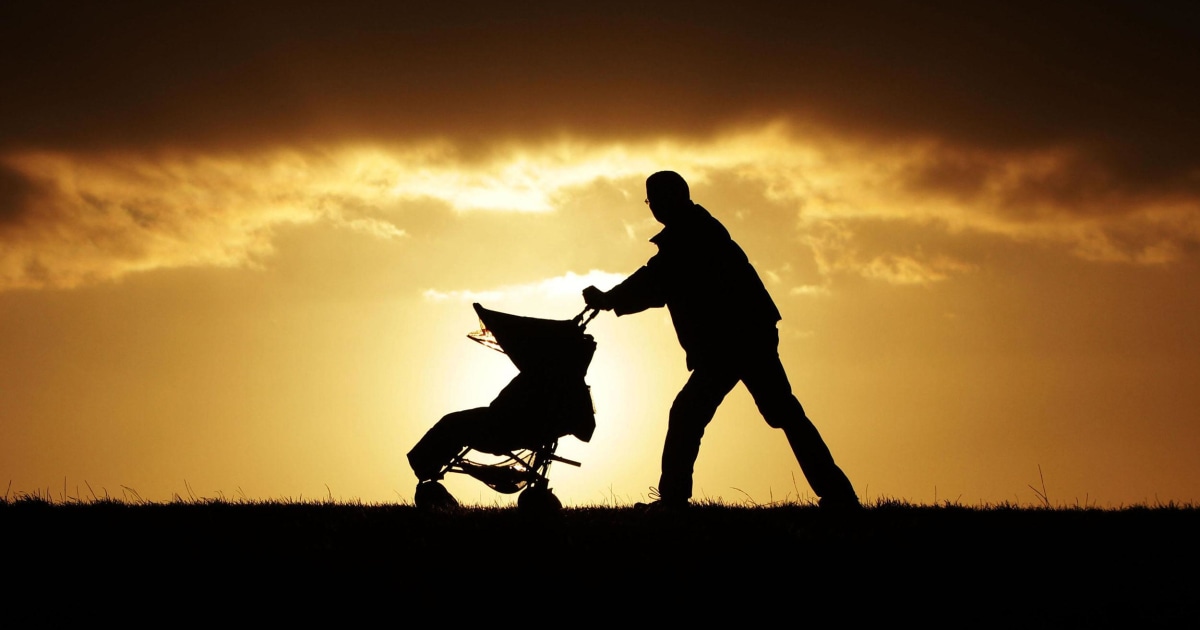 older-dads-at-risk-of-passing-along-mental-disorders-study-says