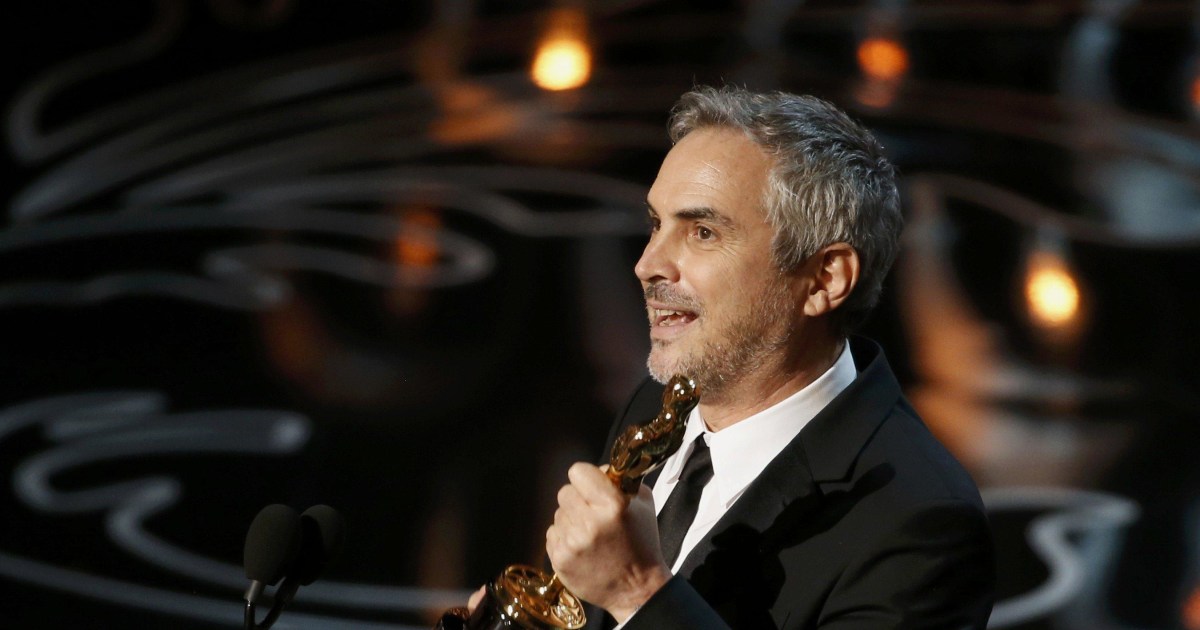 Alfonso Cuaron Wins Oscar for Best Director