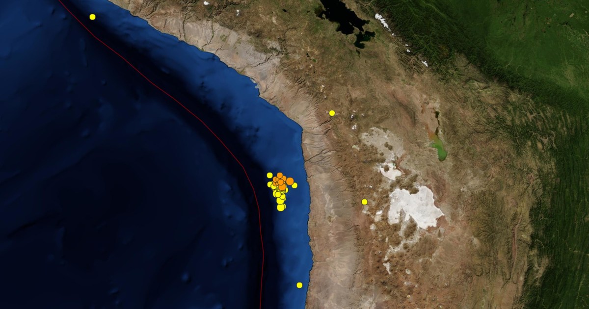 Experts in Chile Fear Catastrophe as 300 Quakes Hit in One Week