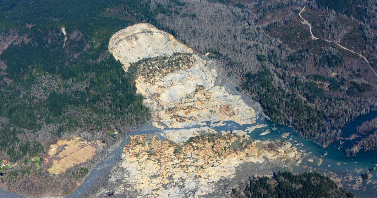 Double-Barreled Blow: How The Oso Mudslide Went Down