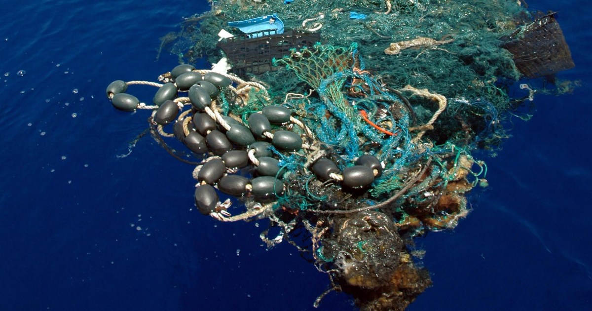 How Does Garbage Affect The Search For Flight 370?