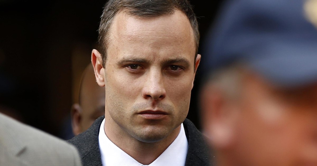 Oscar Pistorius at Murder Trial: 'I Was Besotted' With Reeva