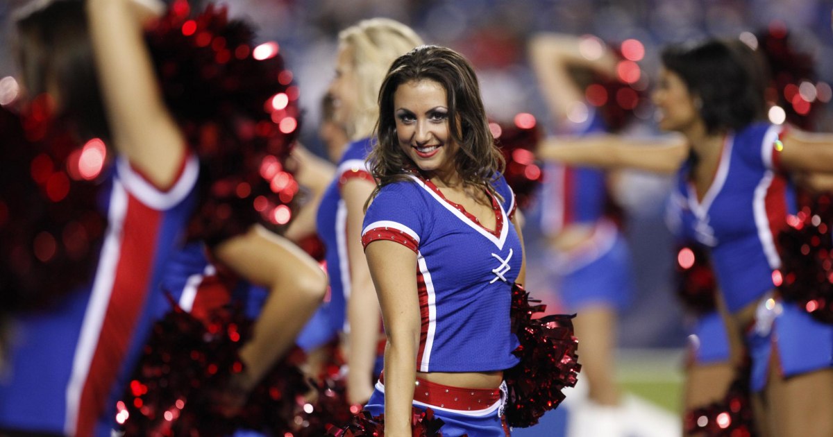 Ex Buffalo Bills Cheerleaders Sue Over Low Pay Jiggle Test