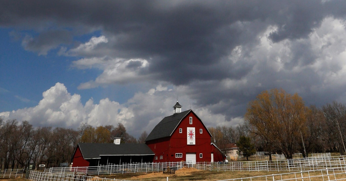 Millions Brace for Tornadoes Predicted Across Plains States