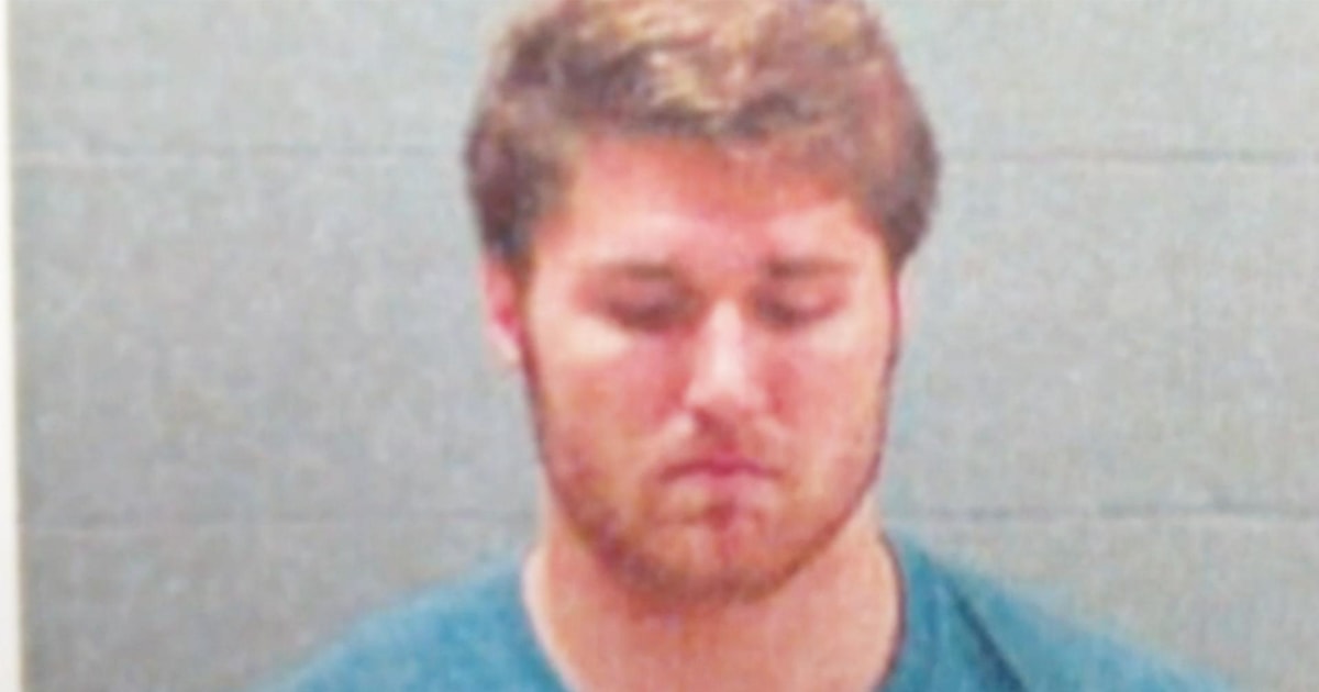 ExMinnesota Gopher QB Arrested for Assault