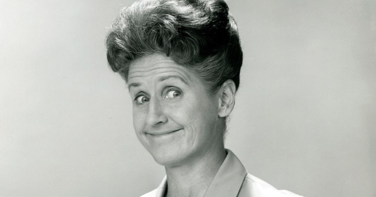 Ann B. Davis, Housekeeper Alice on 'The Brady Bunch,' Die...