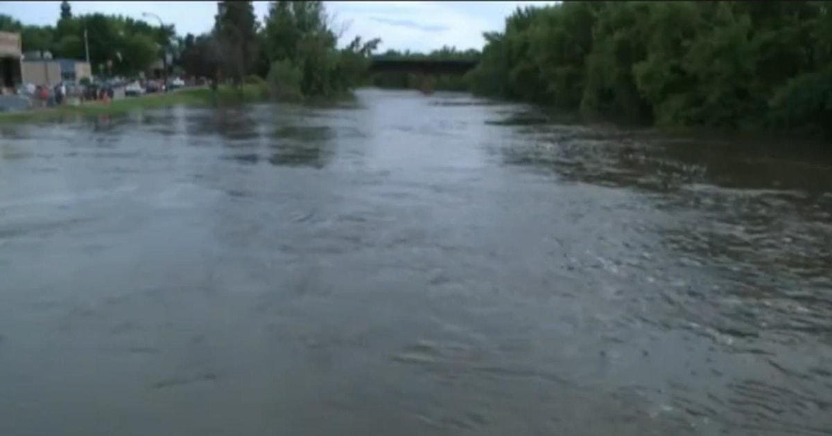 Minnesota Residents Fear Mass Flooding as River Swells