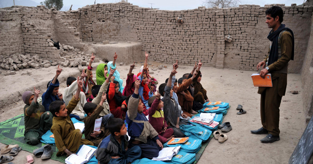 report-finds-poor-education-is-holding-south-asia-back