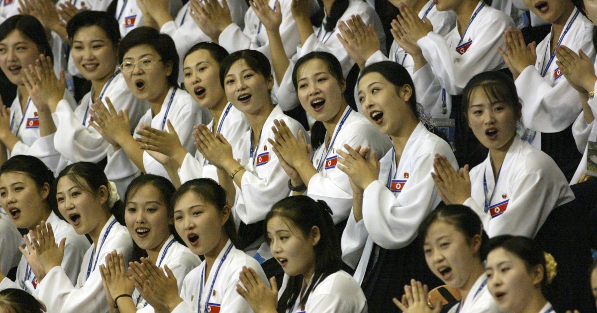 300 South Koreans Volunteer to Cheer North Korean Women’s Club in Historic ACL Semifinal