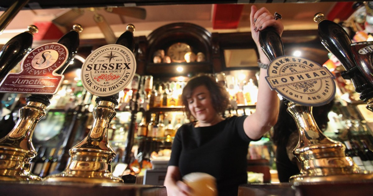 Last Call Britain s Pubs Disappearing in Hot Real Estate Market