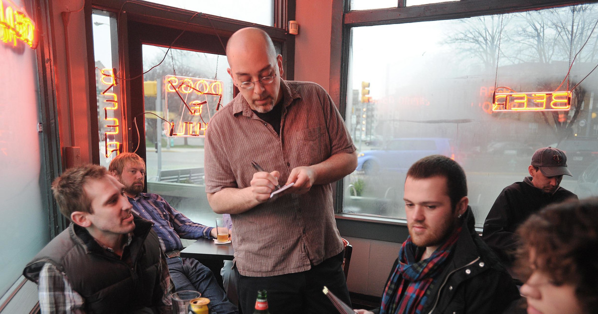 Minimum Wage Fight Turns To Tips minimum-wage-fight-turns-to-tips