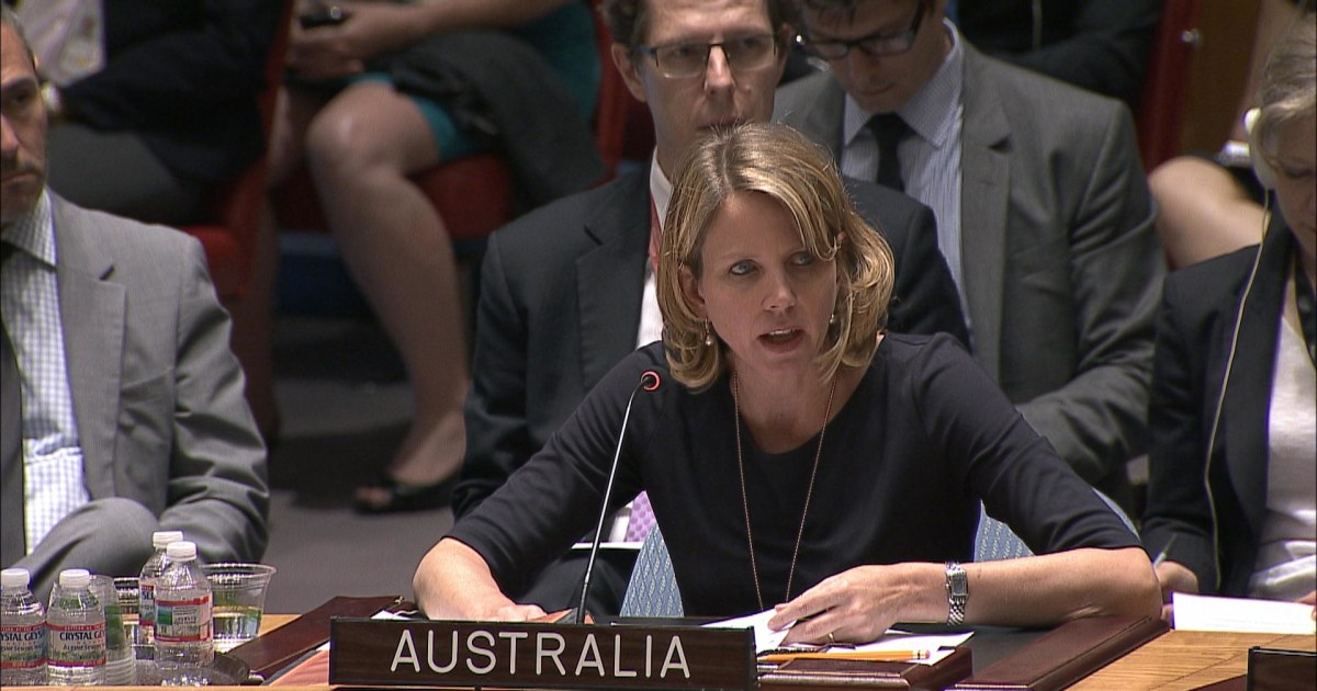 Australian Diplomat Nation Mourning Victims Lost on MH17