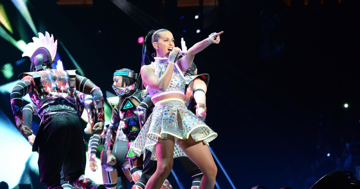 Super Bowl Wants Performers to Pay to Play Halftime Show