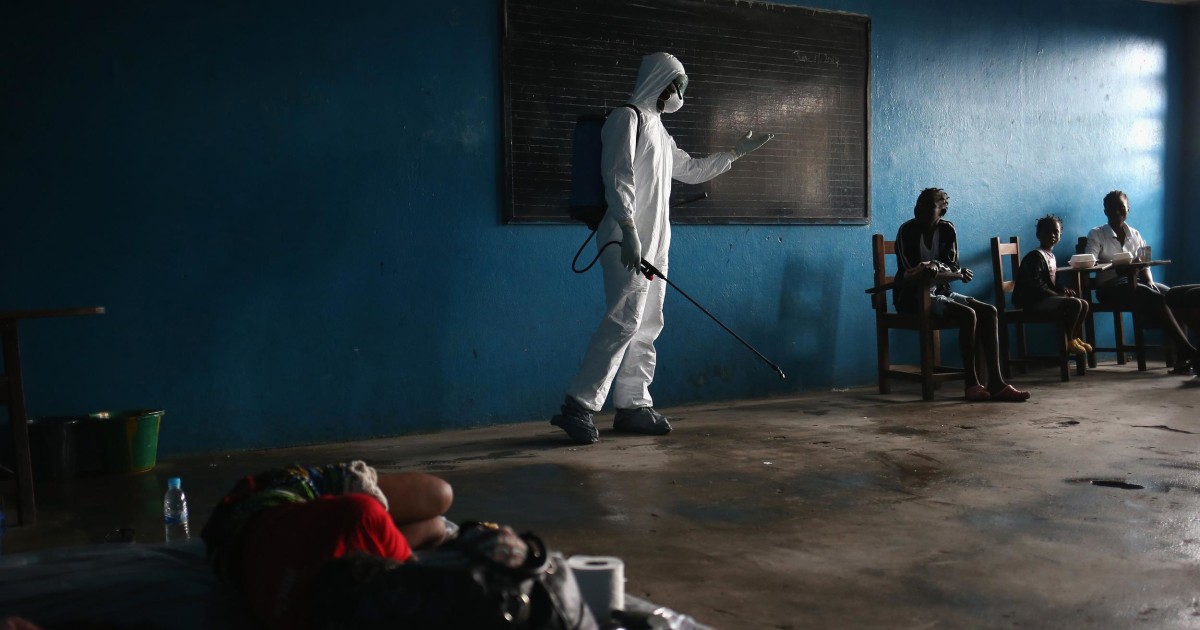 Photographer Goes Inside Liberia S Ebola Ravaged Slums