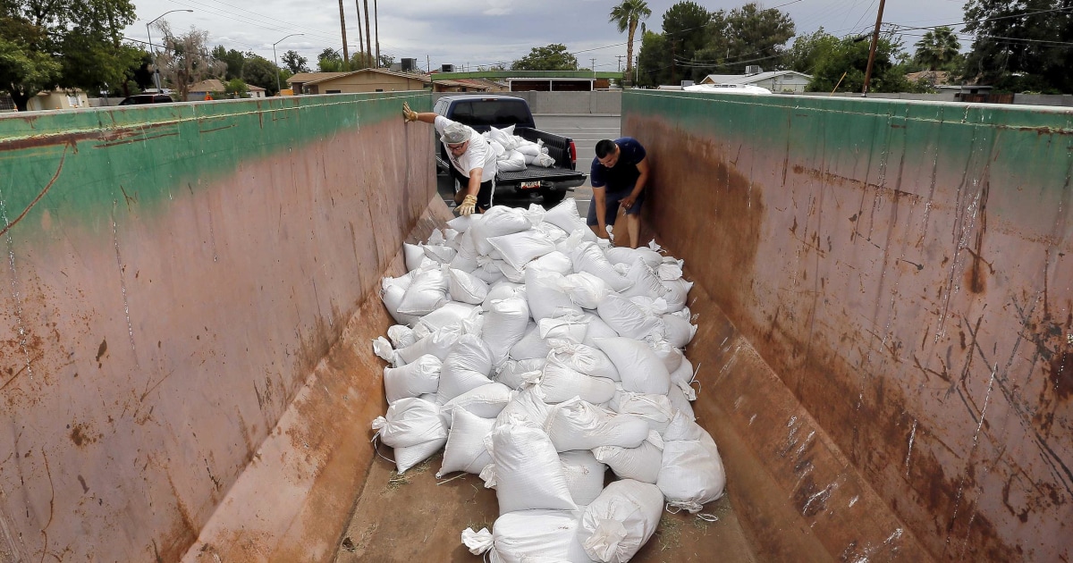 Arizona Floods Feared as Odile Brings Rain to Southwest