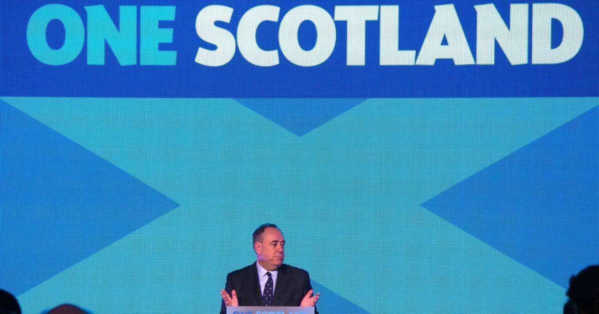 Alex Salmond, Leader Of Scottish Independence Push, Resigns Post After ...