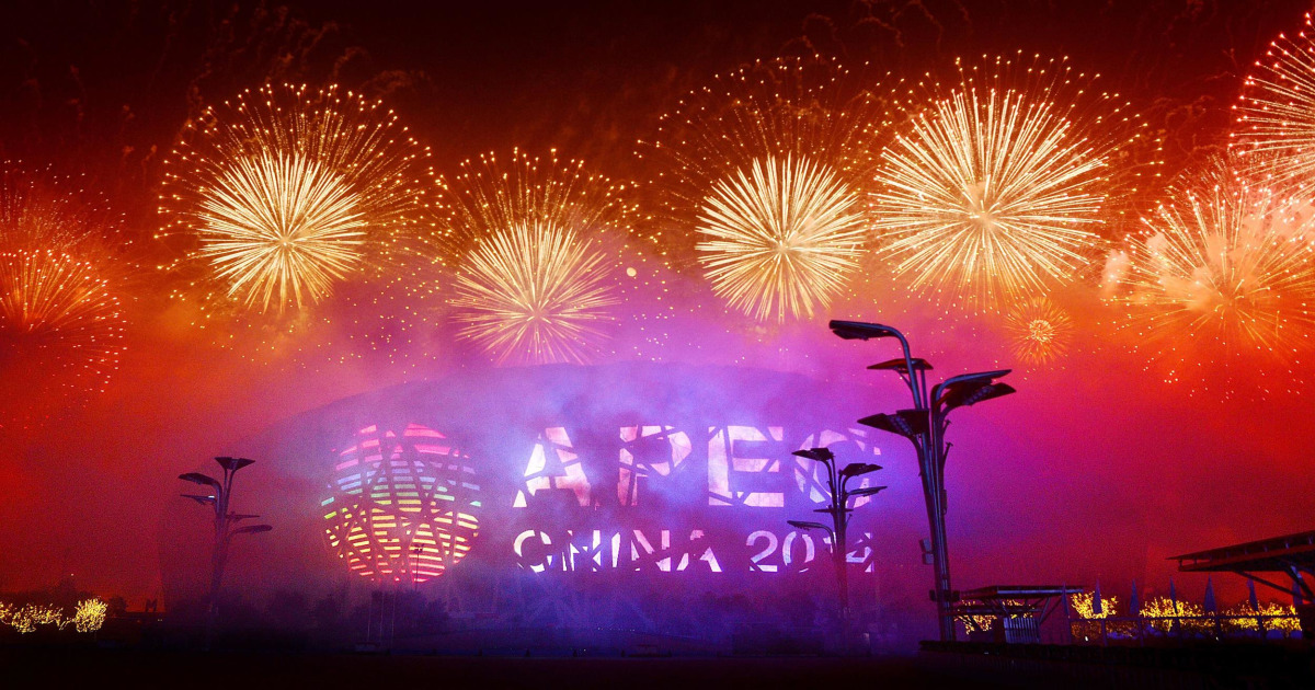 Huge Firework Display Heralds Beijing's APEC Summit