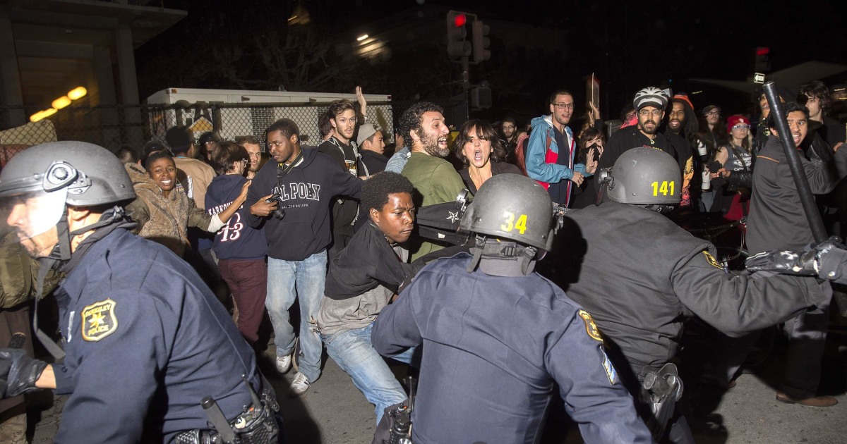 Cops Injured as Berkeley Protests Over Eric Garner Death Turn Violent