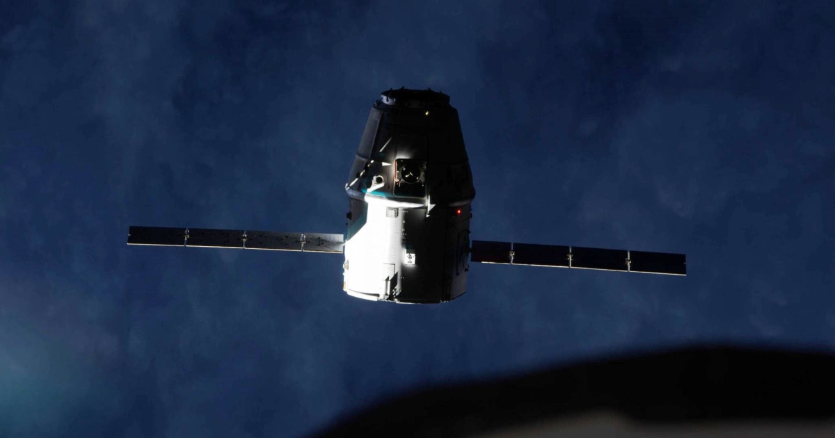 Dragon Tamed: Space Station Crew Captures SpaceX Cargo Ship