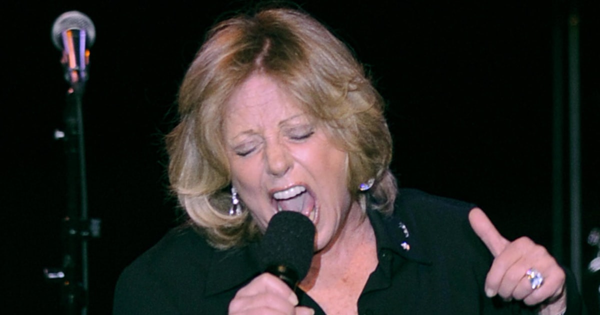 ‘It’s My Party’ Singer-Songwriter Lesley Gore Dies at 68