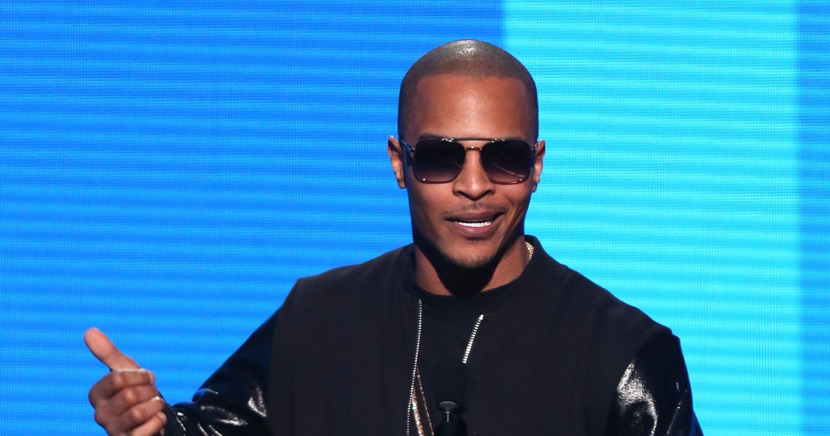 Two Shot at T.I., Young Jeezy Party at Charlotte Club