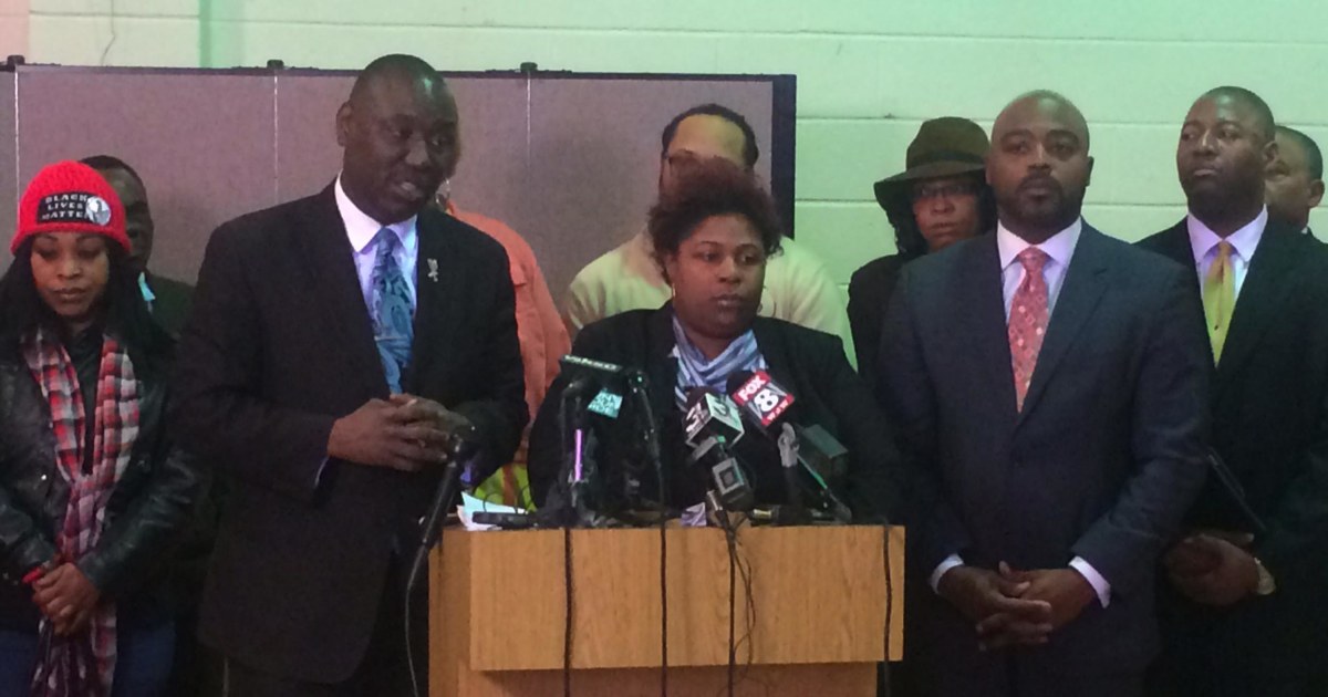 Tamir Rice's Mom Wants Cleveland To Apologize for His Death