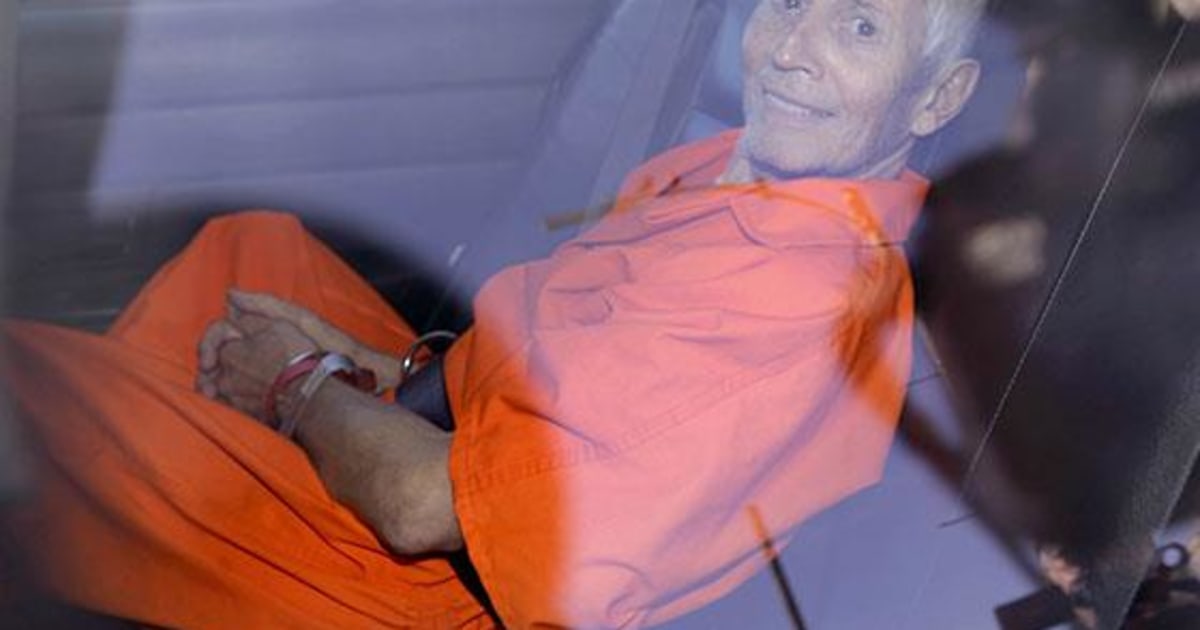 Robert Durst Had Latex Mask, Fake ID and 42,000 Cash When Arrested(02)