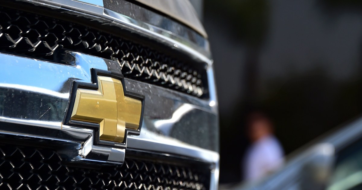 Trucks, Crossovers Help Rev Up Auto Sales in April