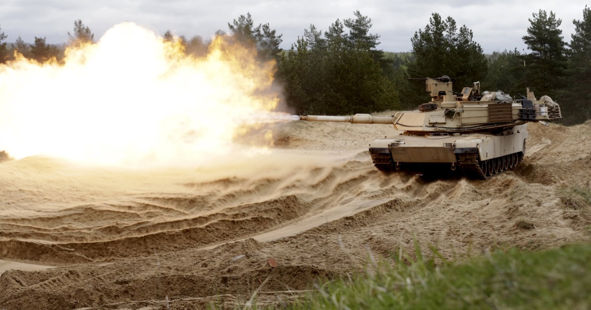 American Abrams Battle Tanks Fire in Bulgaria for First Time