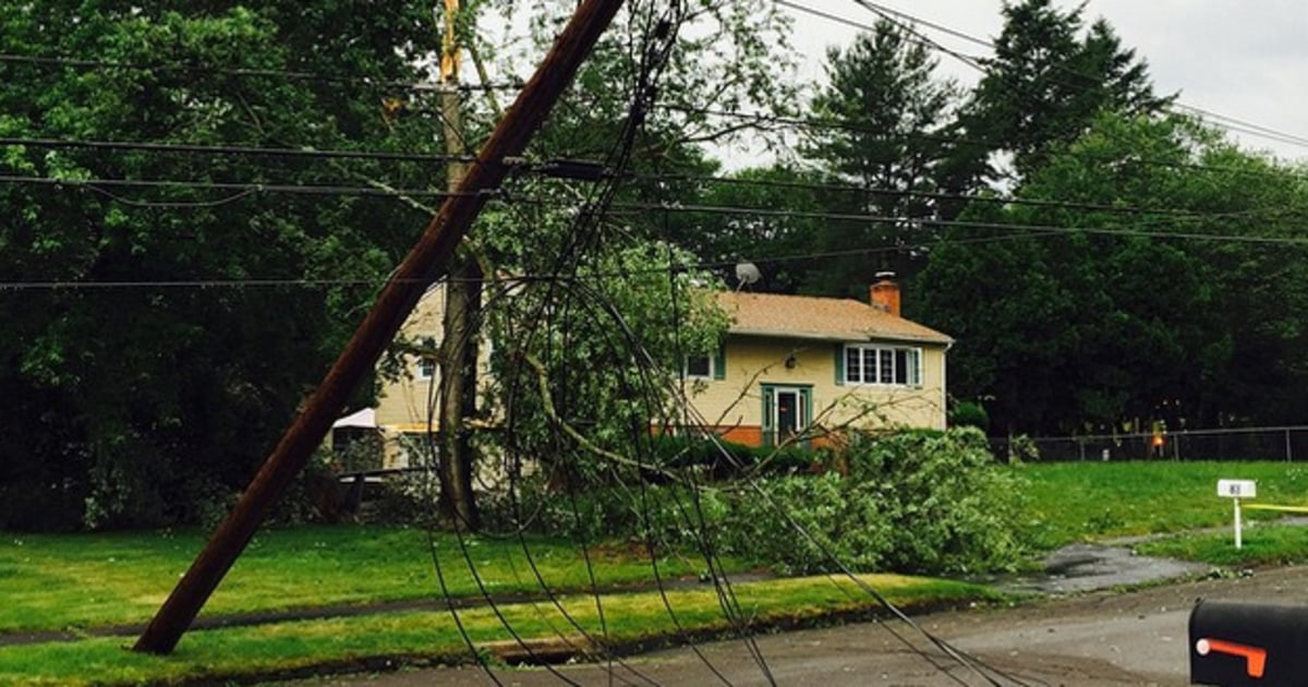 Northeast Storms Knock Out Power to Hundreds of Thousands