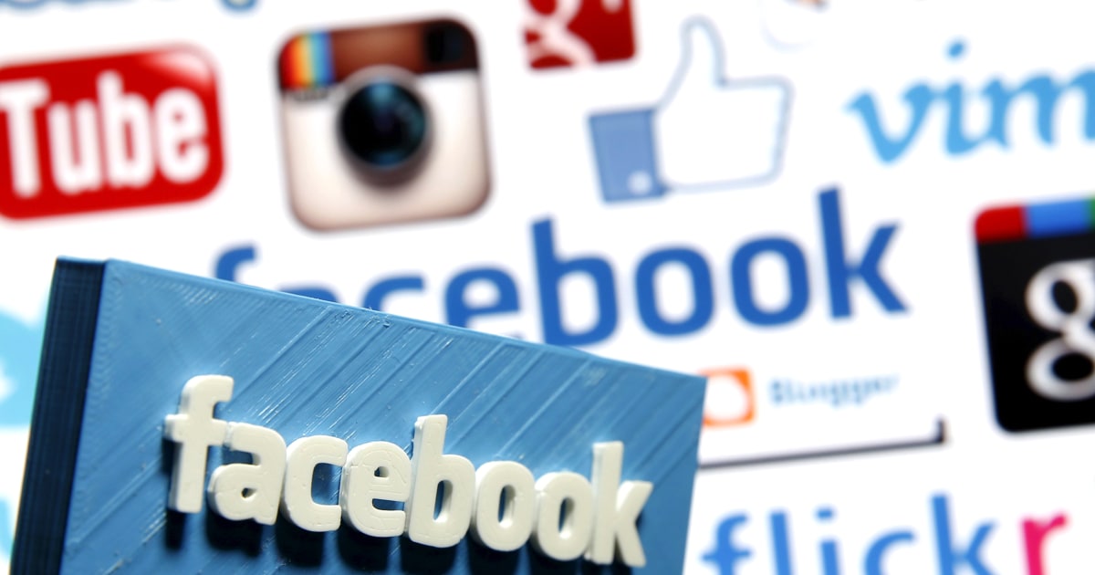 Facebook in the Classroom? Some Schools Embracing Social Media